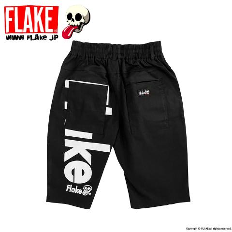 FLAKE THRASHING MAD SHORT PANTS