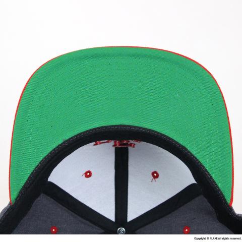 YUPOONG SNAPBACK 6PANEL